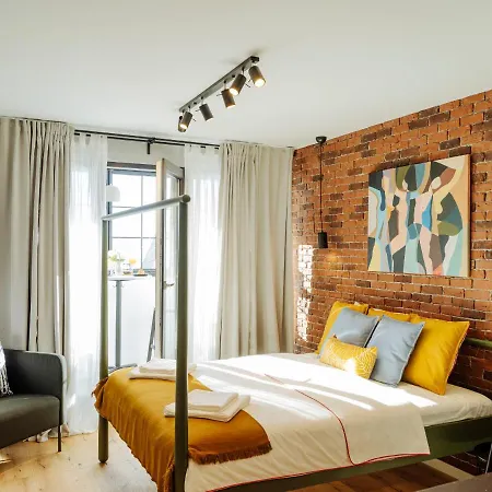 Les Charmes D'elisabeth Apartment *