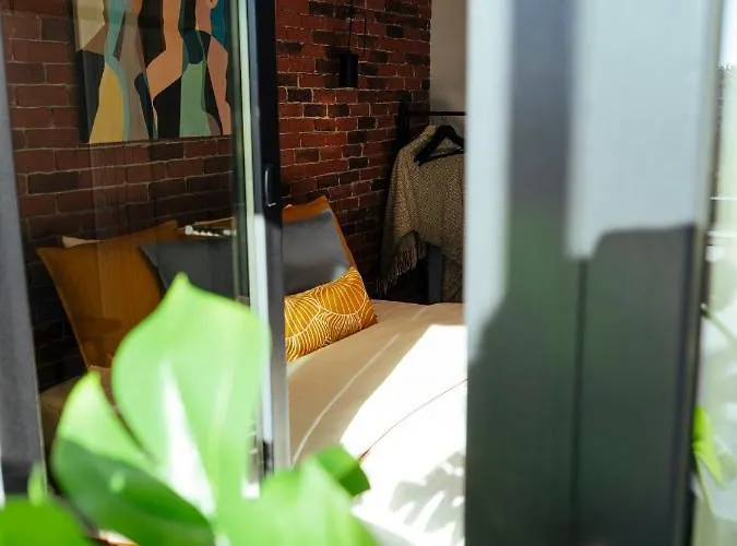 Les Charmes D'elisabeth Apartment *