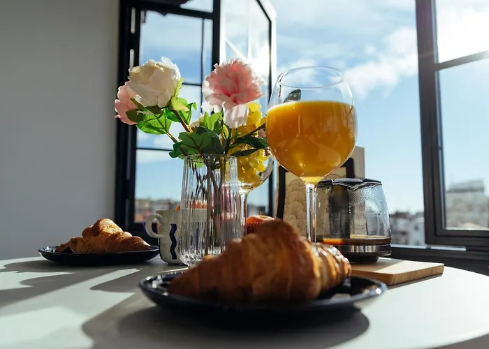 Les Charmes D'elisabeth Apartment