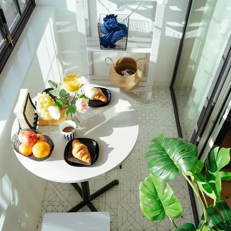 Les Charmes D'elisabeth Apartamento Bucarest