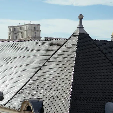 Les Charmes D'elisabeth