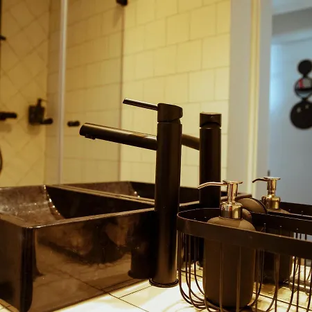 Les Charmes D'elisabeth * Bucarest